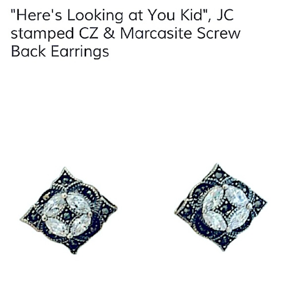 😍Beautiful C.Z. & Marcasite Screwback Earrings